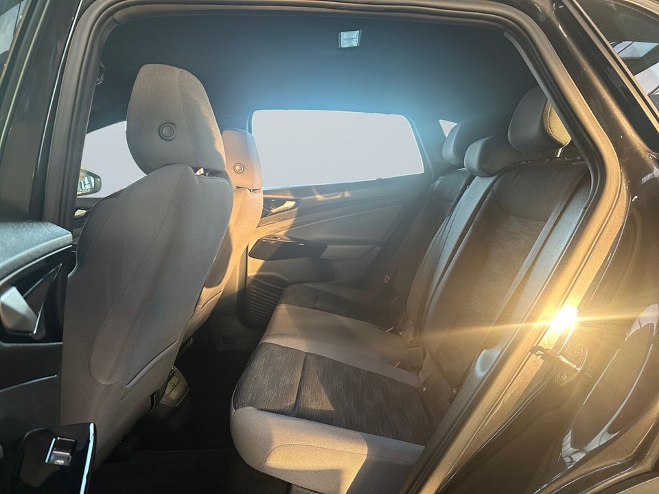 VW ID.4 77 Life Performance 5d