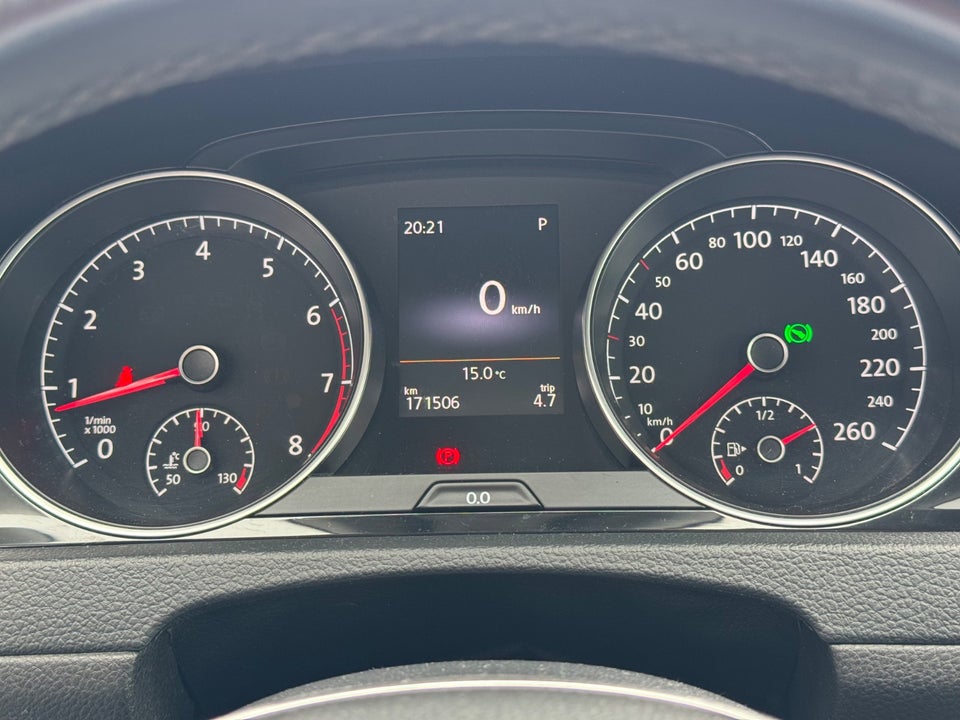 VW Golf VII 1,4 TSi 140 Highline DSG 5d