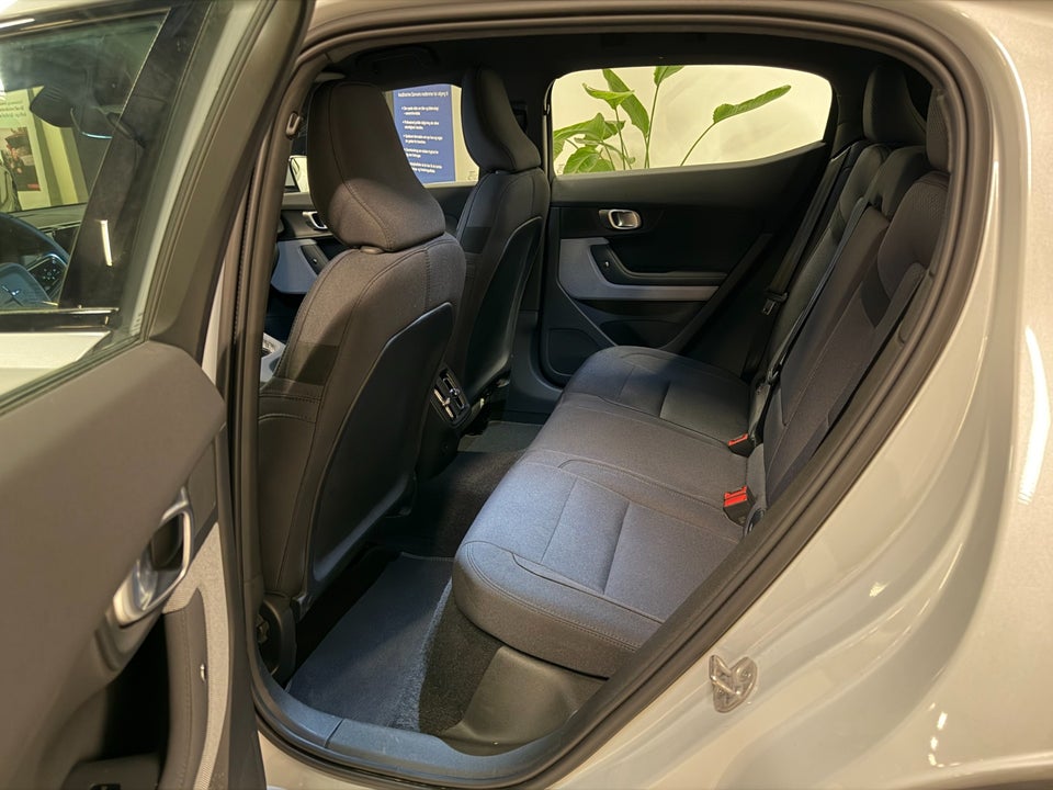 Polestar 2 Standard Range 5d