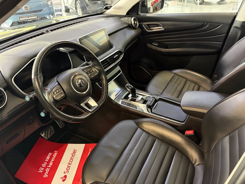 MG EHS 1,5 PHEV Luxury 5d