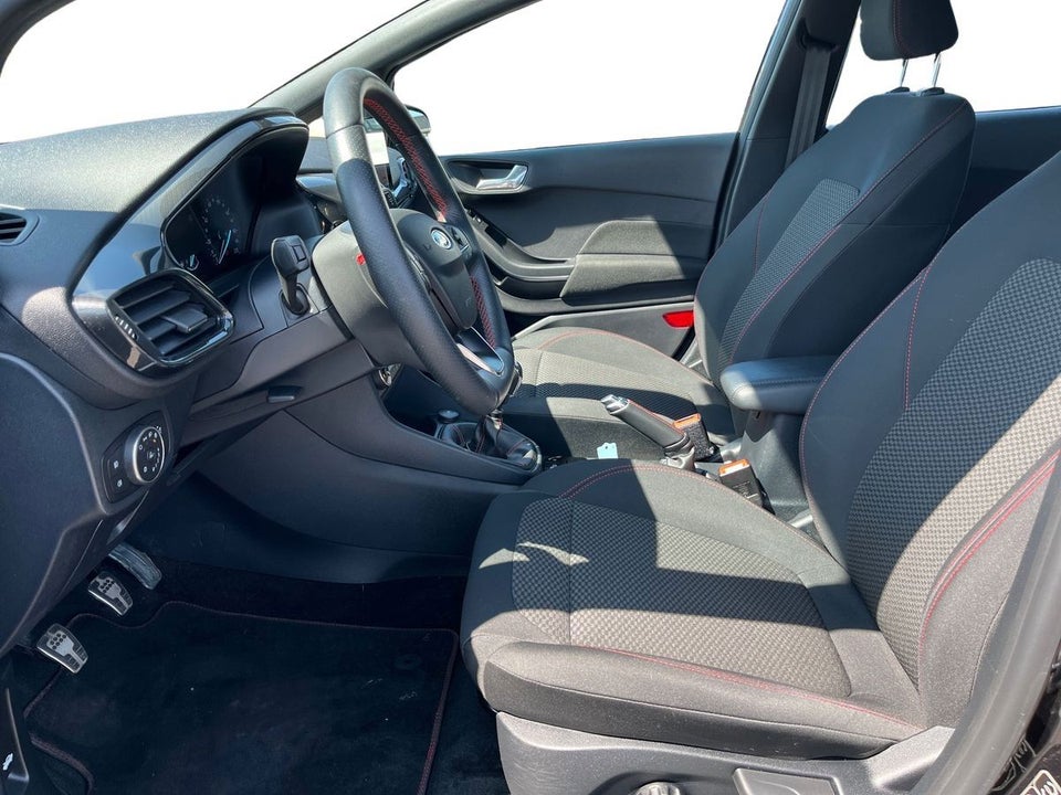 Ford Fiesta 1,0 EcoBoost mHEV ST-Line 5d