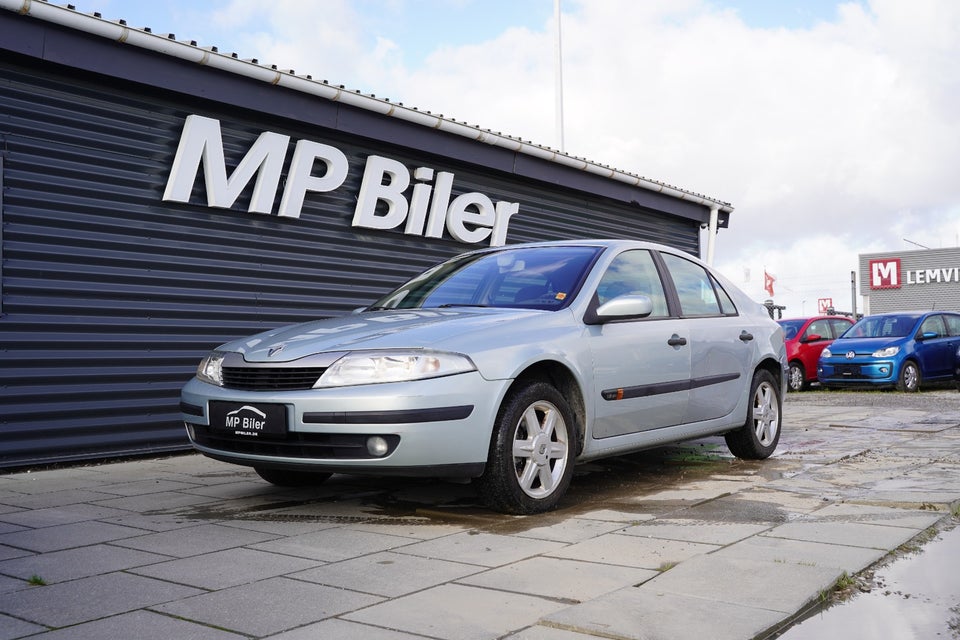 Renault Laguna II 1,8 Authentique 5d