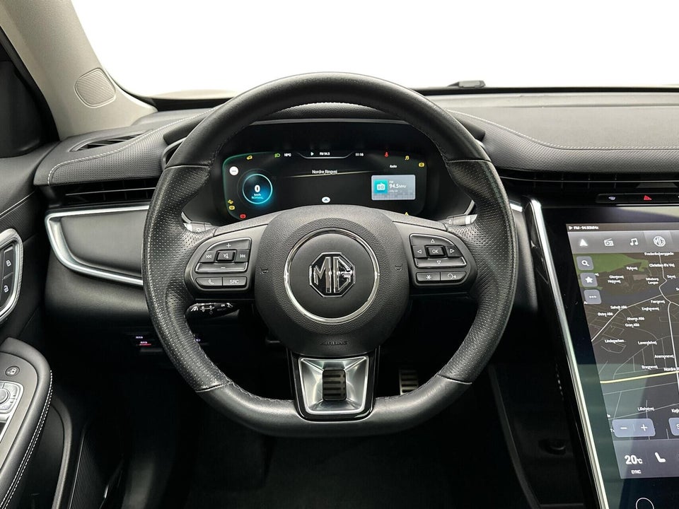 MG Marvel R Luxury 5d