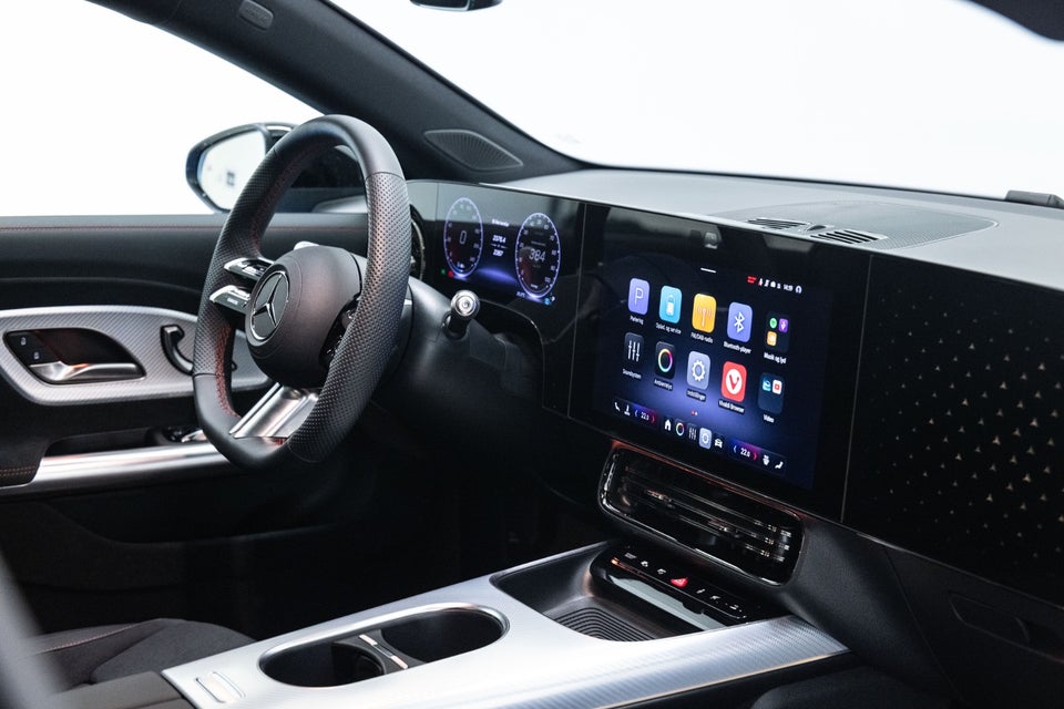 Mercedes CLA350 EQ AMG Premium 4Matic 4d