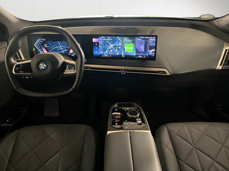 BMW iX xDrive40 Sport 5d