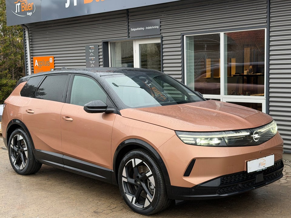 Opel Grandland-e 73 GS 5d