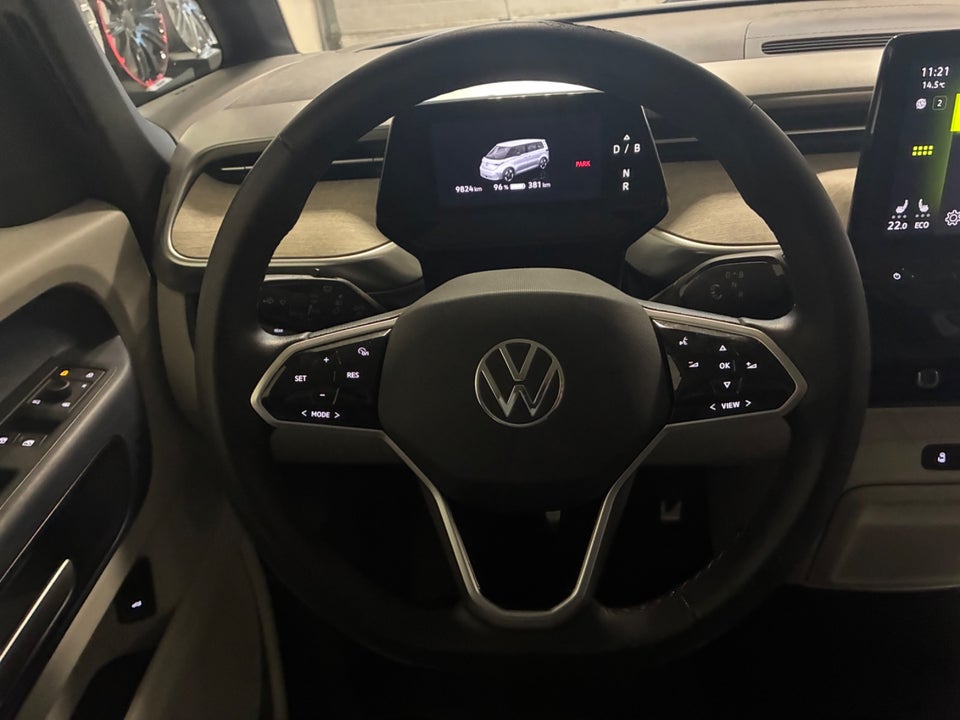 VW ID.Buzz 77 Pro SWB 5d