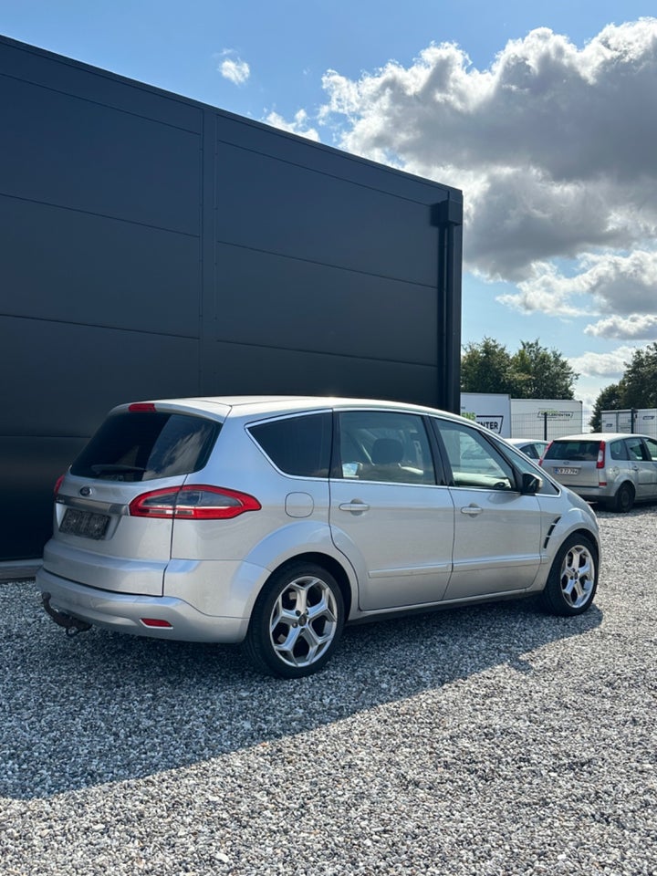 Ford S-MAX 2,0 TDCi 163 Titanium aut. 7prs 5d