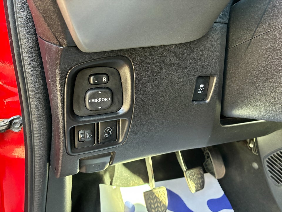 Toyota Aygo 1,0 VVT-i x-play 5d