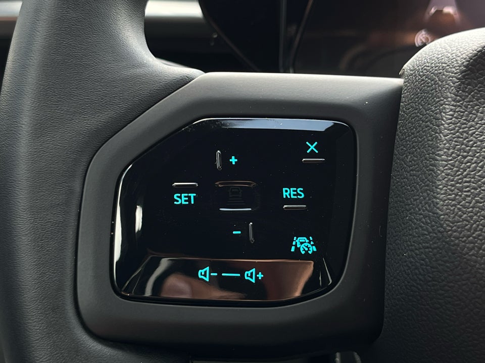 Ford Capri 77 Select Extended Range 5d