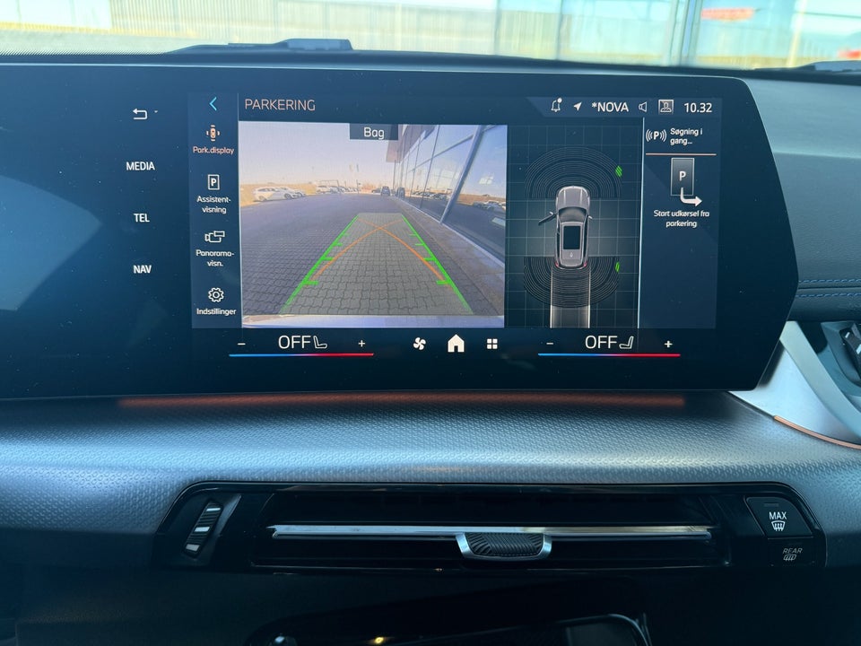 BMW iX1 eDrive20 M-Sport 5d