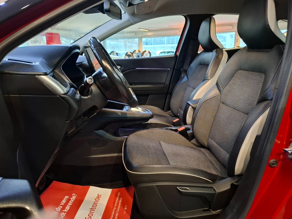 Renault Captur 1,6 E-Tech Intens 5d