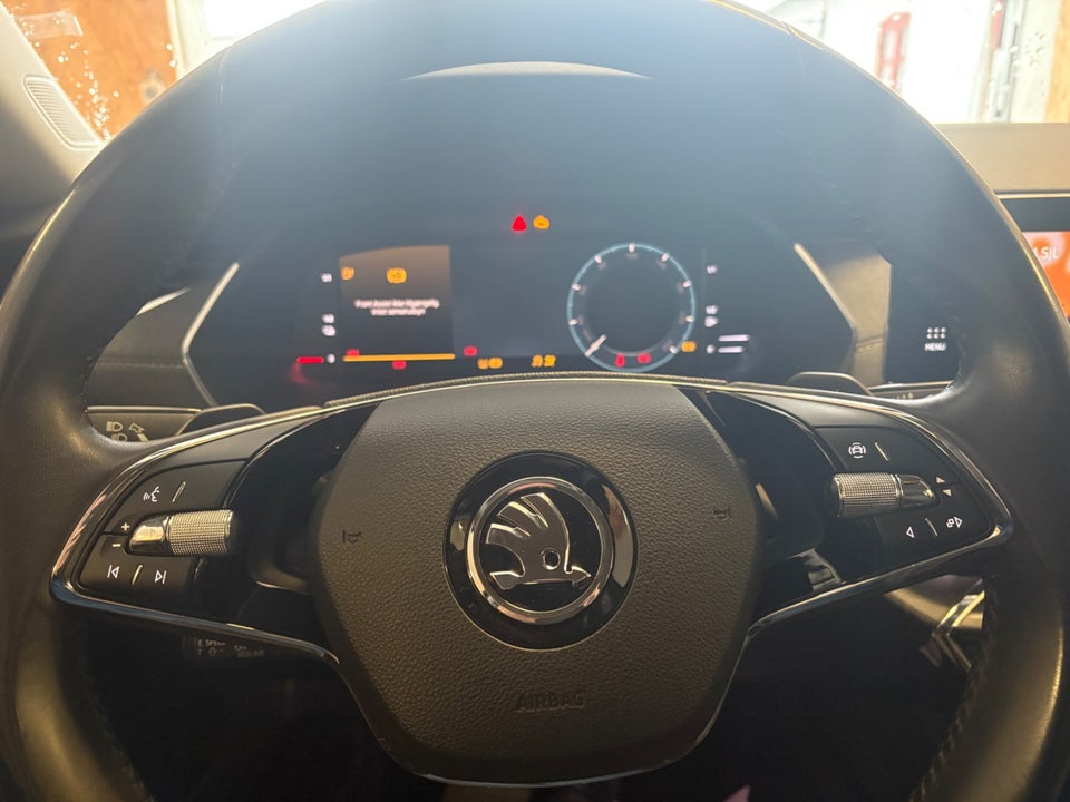 Skoda Octavia 1,4 TSi iV Plus Combi DSG 5d