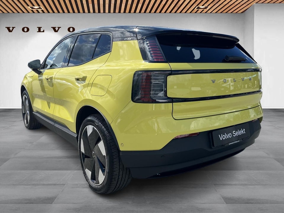 Volvo EX30 Extended Range Ultra 5d