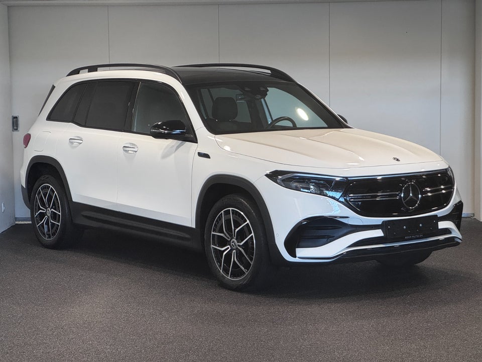 Mercedes EQB300 AMG Line 4Matic 5d