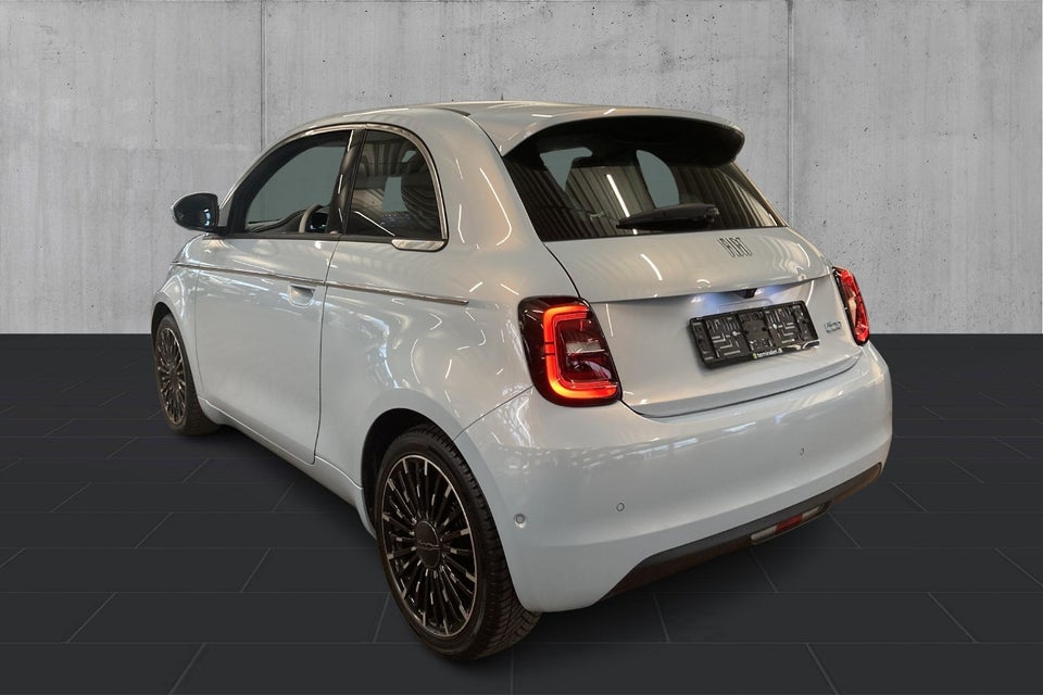 Fiat 500e 42 la Prima by Bocelli 3d