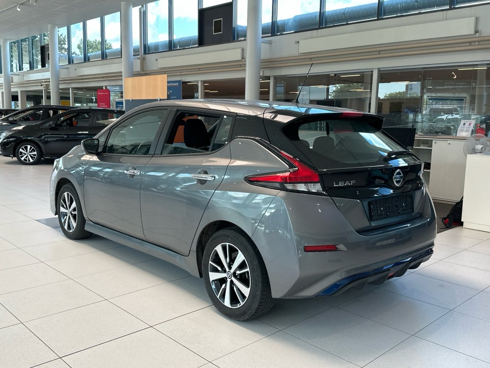 Nissan Leaf 40 Acenta 5d