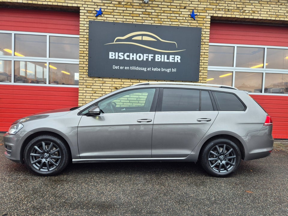 VW Golf VII 1,6 TDi 105 Highline Variant BMT 5d