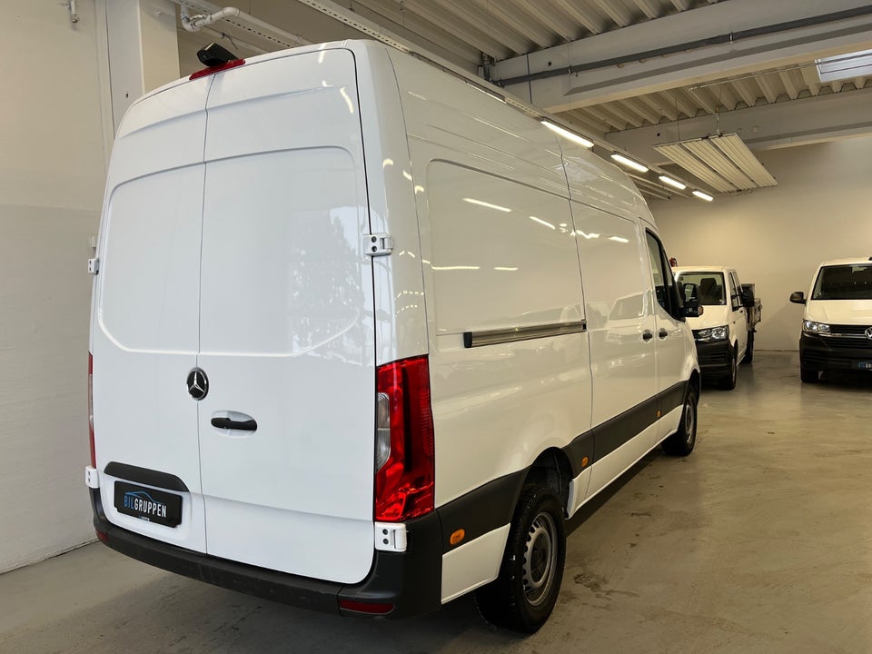 Mercedes Sprinter 317 2,0 CDi A2 Kassevogn aut. RWD
