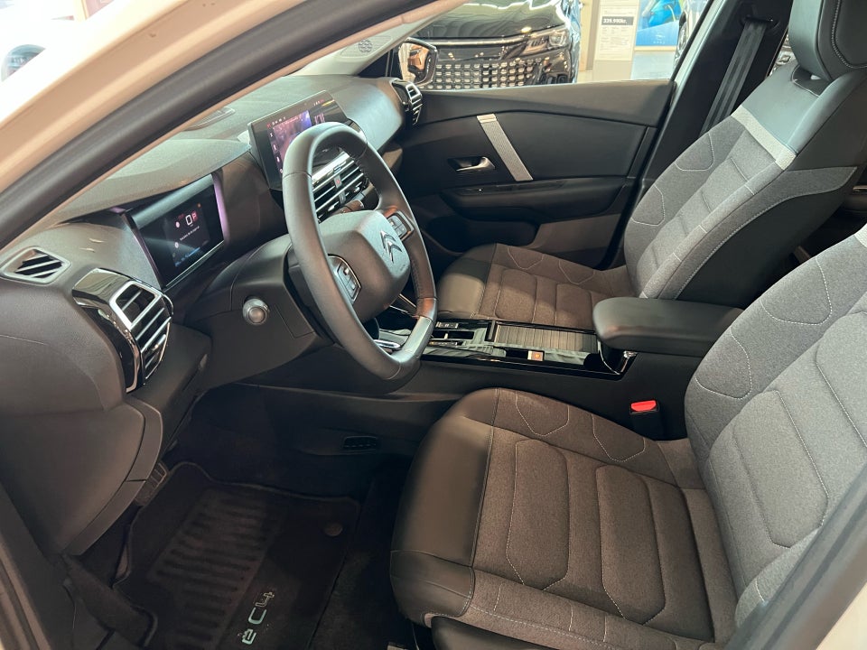 Citroën ë-C4 X 50 Concorde Premiere Pack 4d