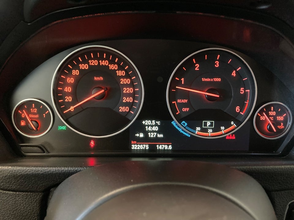 BMW 330d 3,0 Touring Sport Line aut. 5d