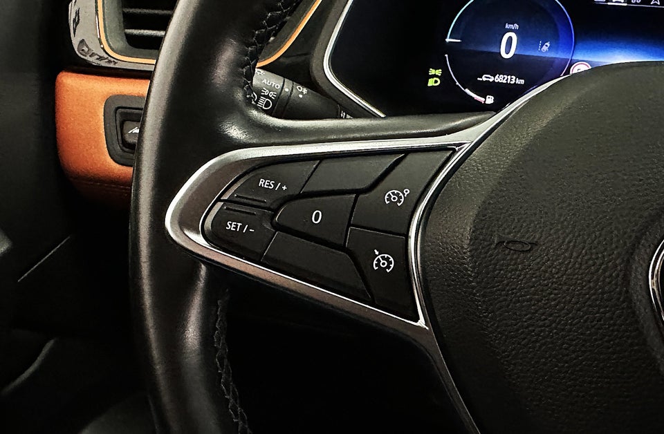 Renault Captur 1,6 E-Tech Intens 5d