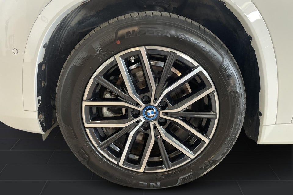 BMW iX1 xDrive30 M-Sport 5d
