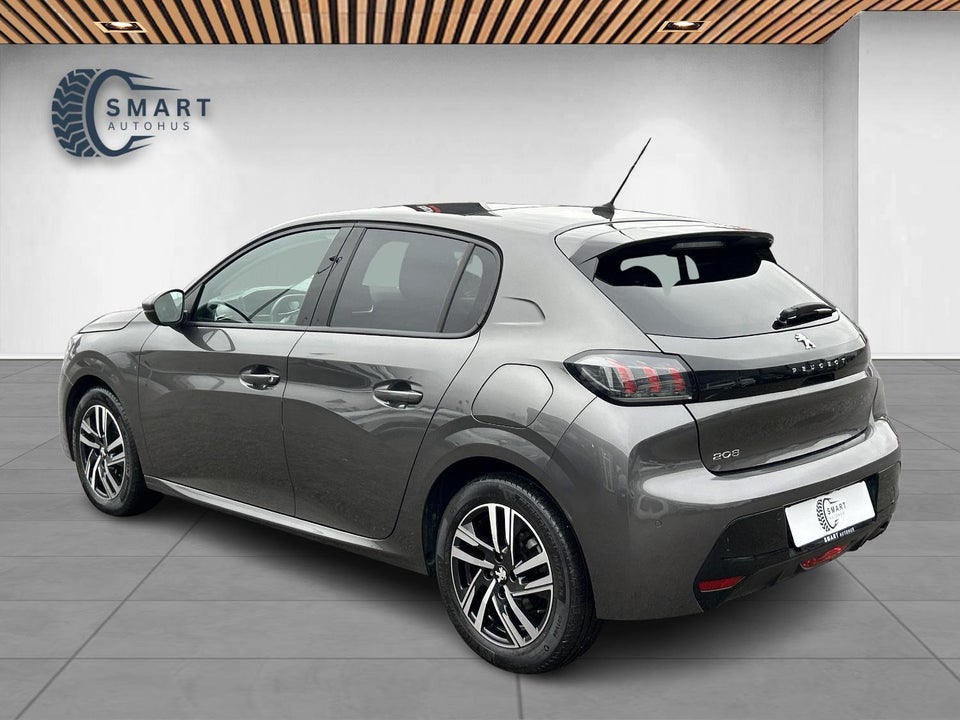 Peugeot 208 1,2 PureTech 100 Allure Sky 5d