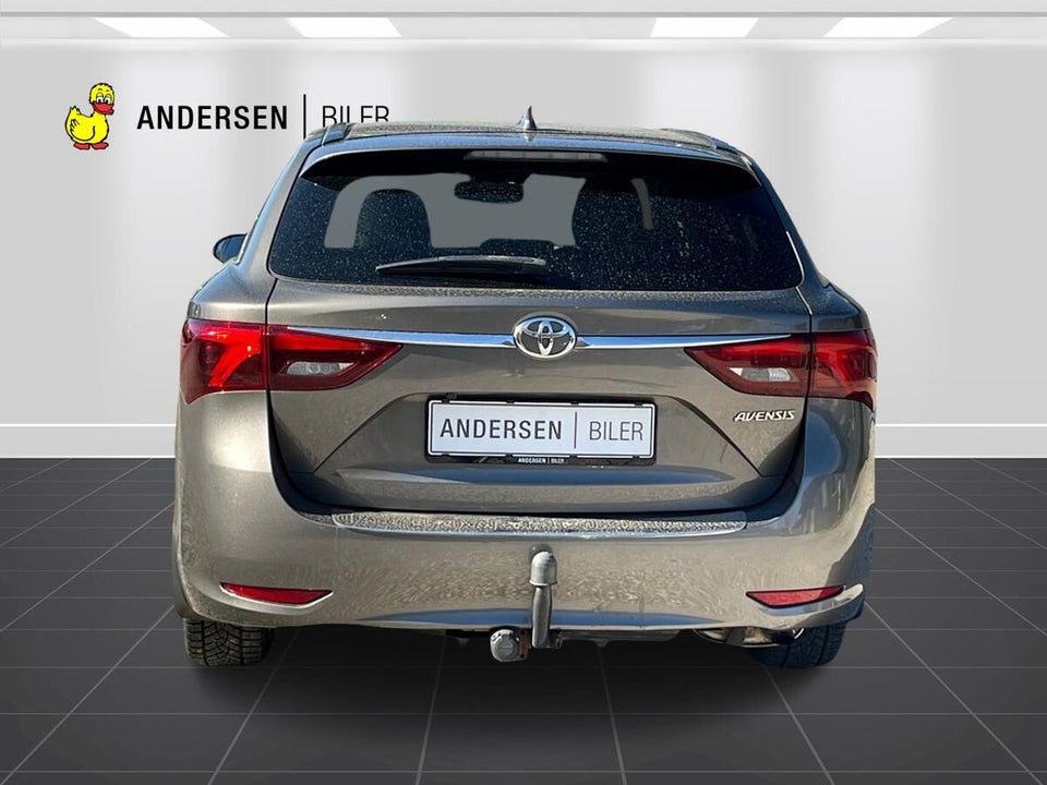 Toyota Avensis 1,8 VVT-i T2 Selected Touring Sports MDS 5d
