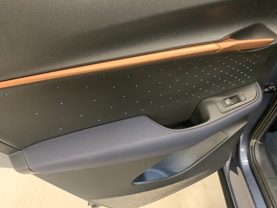 Cupra Tavascan 77 Adrenaline 5d