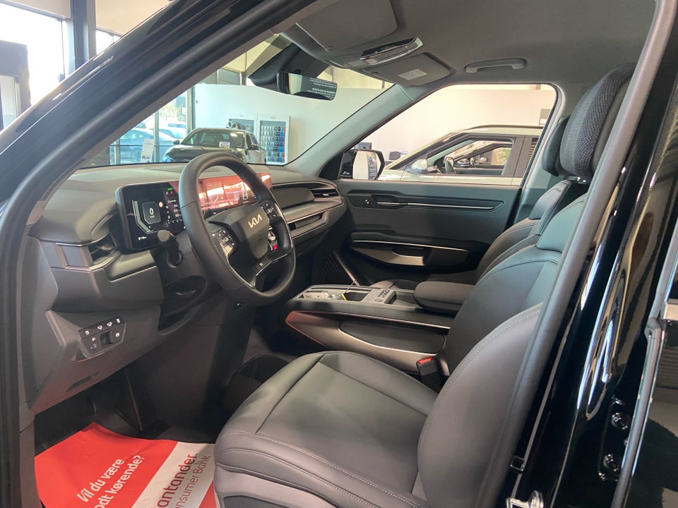 Kia EV9 76 Standard Range Upgrade RWD 7prs 5d