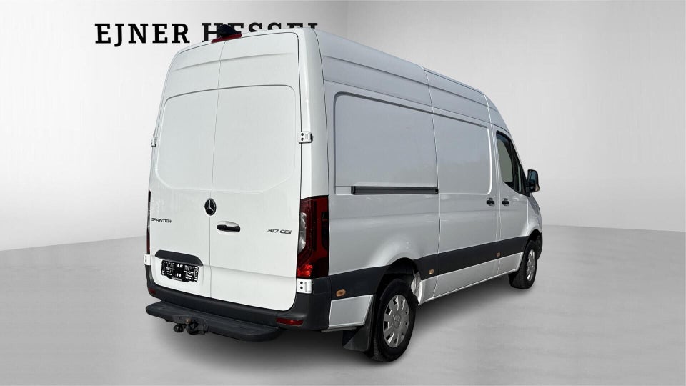 Mercedes Sprinter 317 2,0 CDi A2 Kassevogn aut. RWD