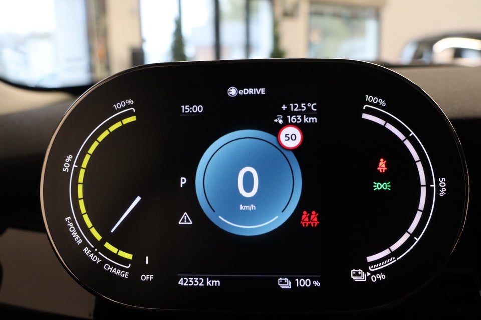 MINI Cooper SE Maximise 3d