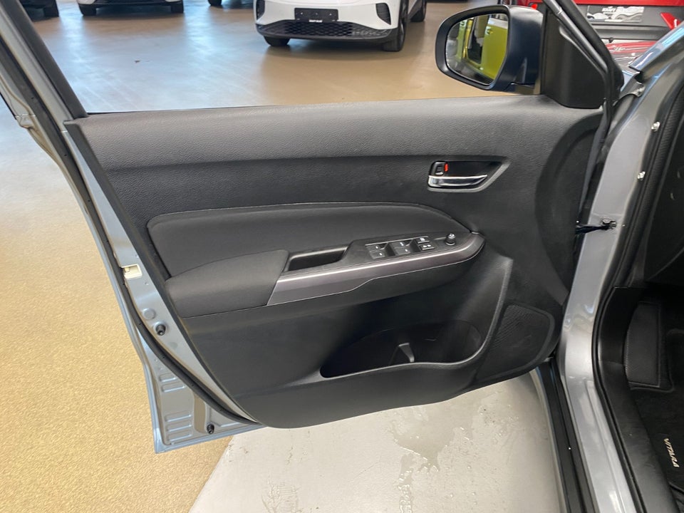 Suzuki Vitara 1,0 Boosterjet Active AllGrip 5d