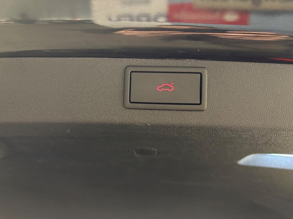 Skoda Enyaq 80x iV Founders Edition 5d