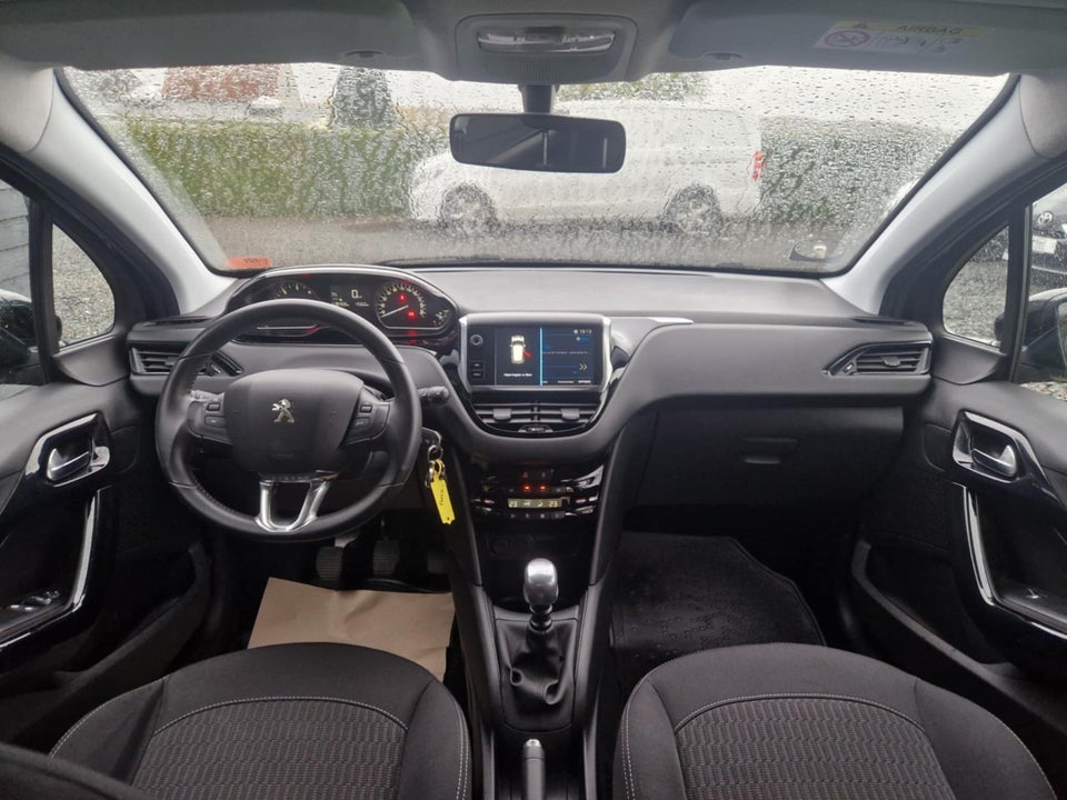 Peugeot 208 1,5 BlueHDi 100 Envy 5d