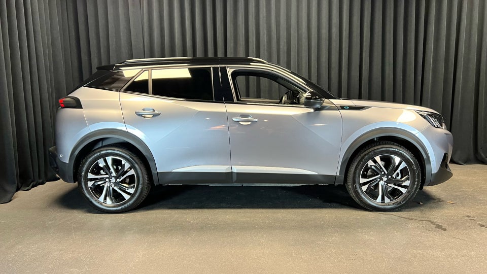 Peugeot e-2008 50 GT 5d