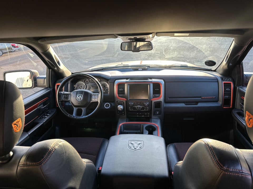 Dodge RAM 1500 5,7 V8 Longhorn Crew Cab aut. 4x4 4d