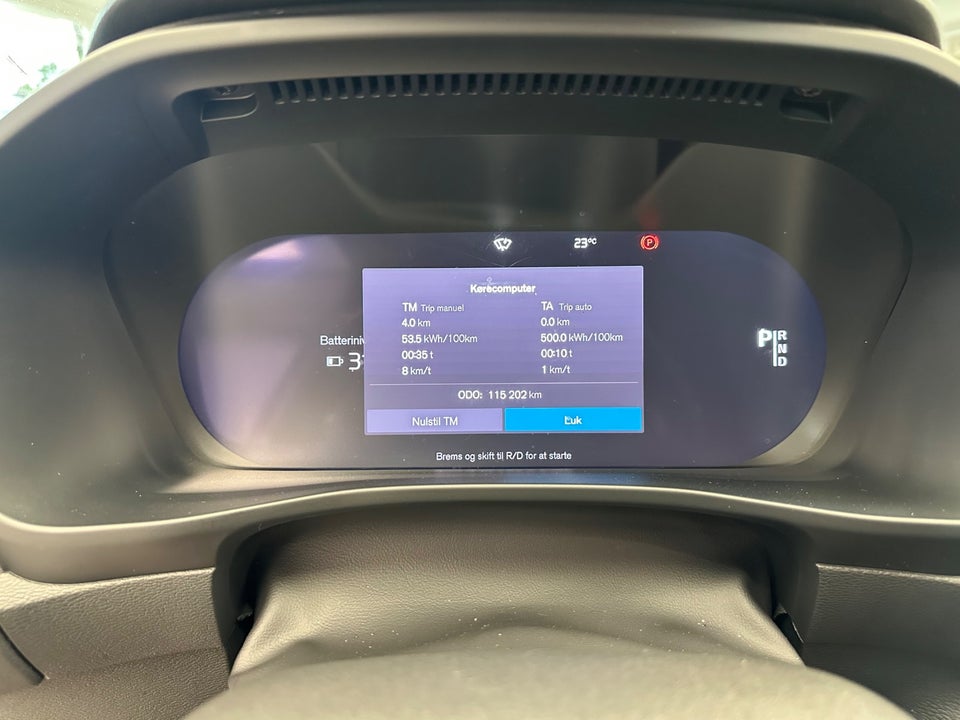 Volvo XC40 ReCharge Extended Range Plus 5d