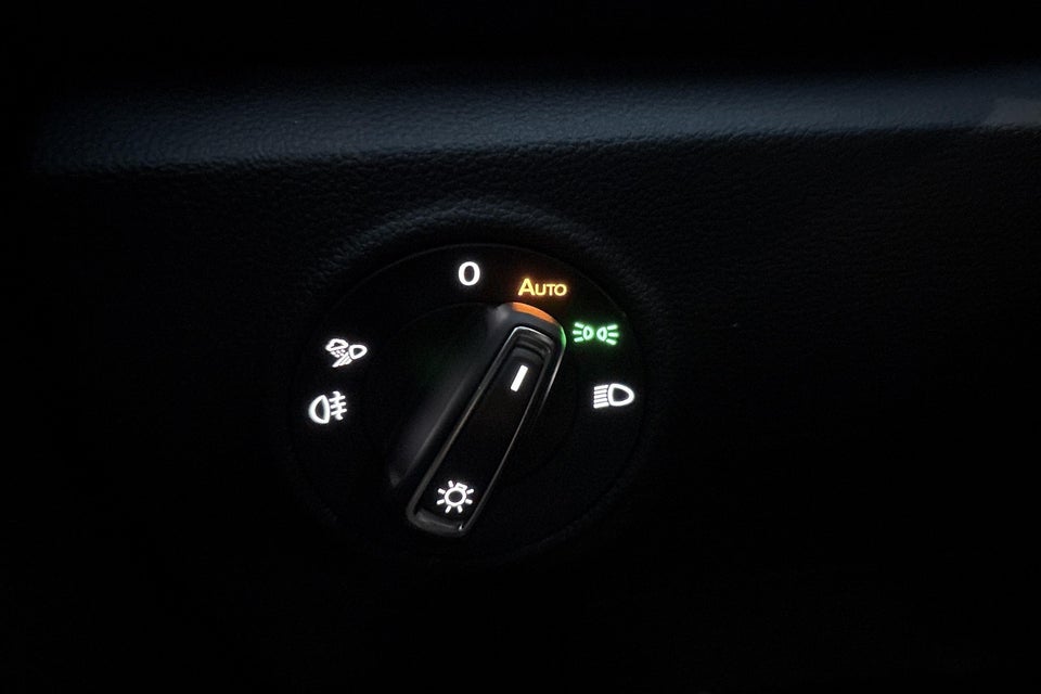 VW T-Roc 1,5 TSi 150 R-line DSG 5d