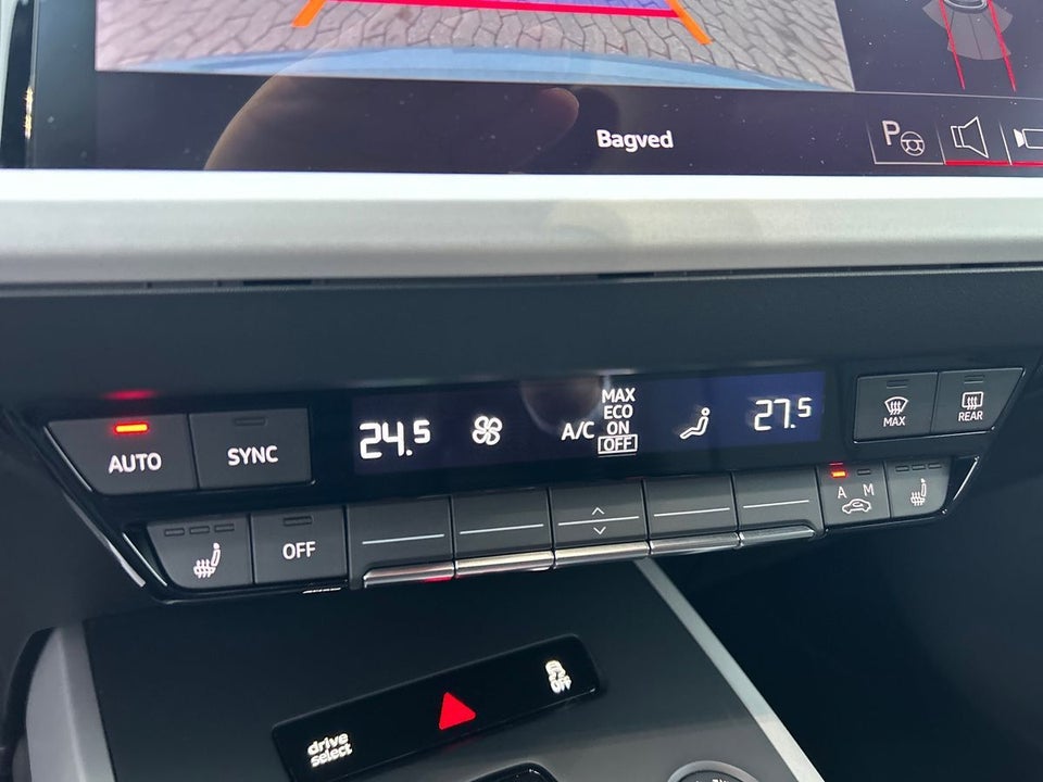 Audi Q4 e-tron 45 Attitude quattro 5d