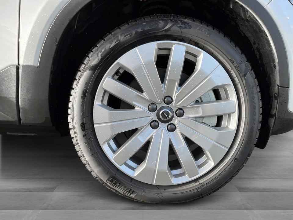 Volvo EX40 Extended Range Core 5d