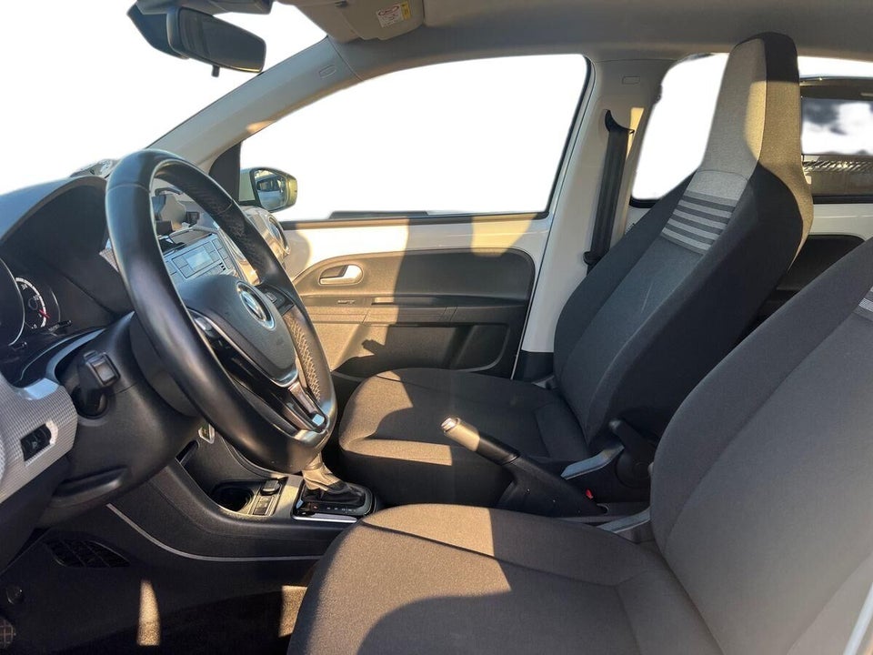 VW e-Up! Style Plus 5d