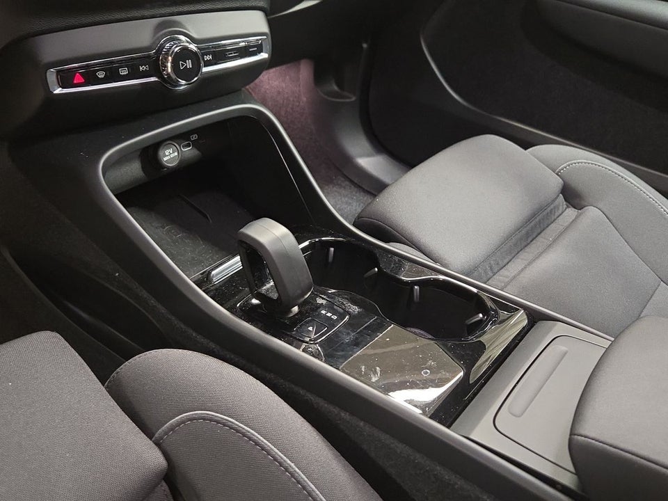 Volvo C40 P6 ReCharge Core 5d