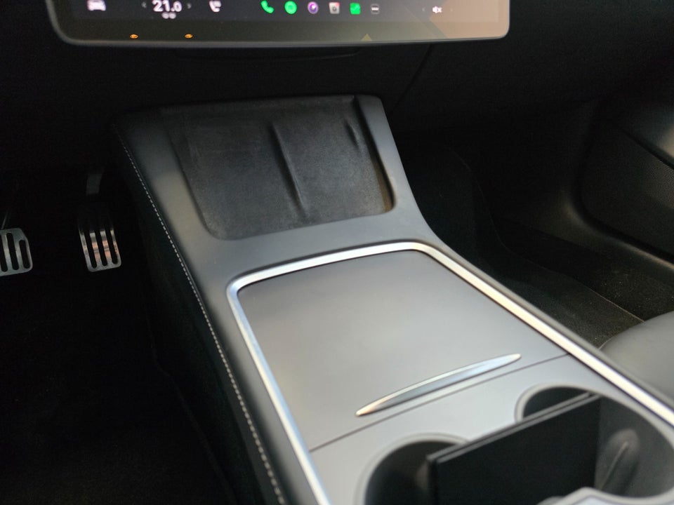 Tesla Model 3 Standard Range+ RWD 4d