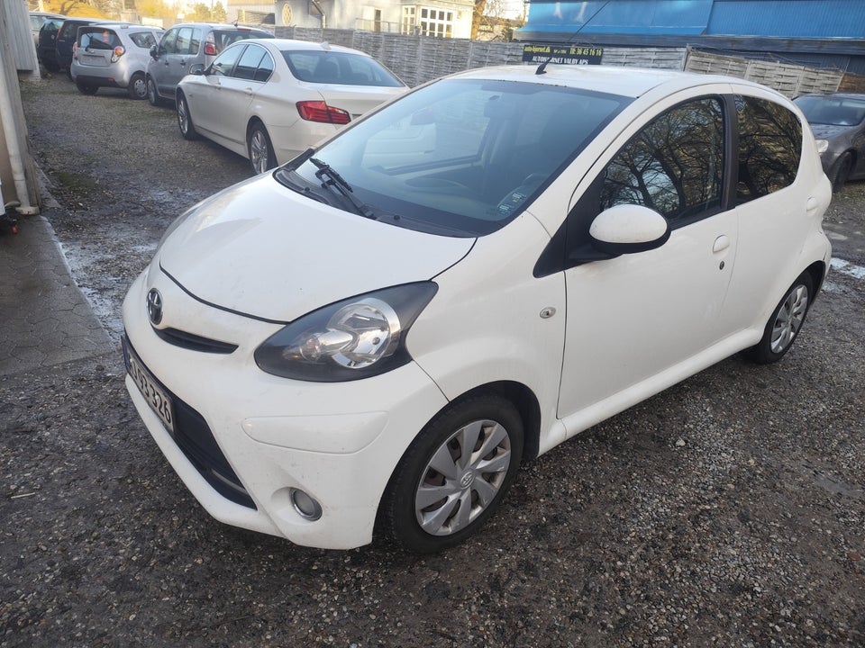 Toyota Aygo 1,0 VVT-i T2 5d