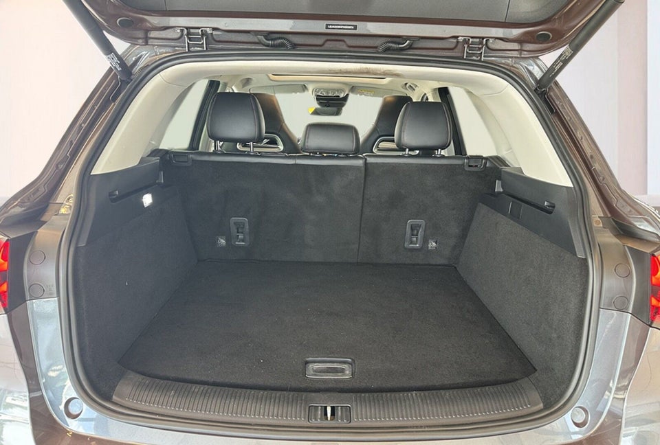 MG EHS 1,5 PHEV Luxury 5d
