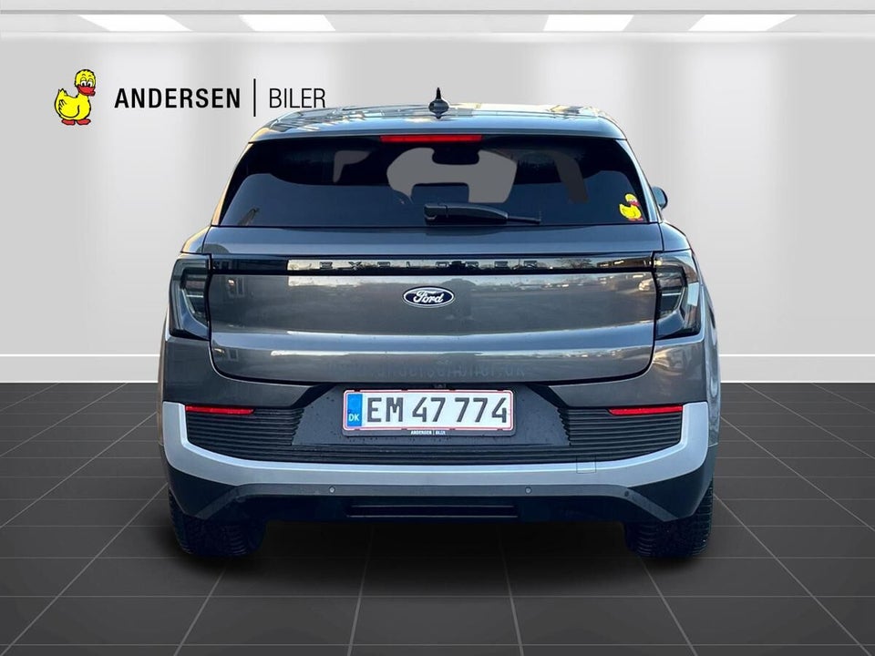 Ford Explorer 77 Premium Extended Range 5d