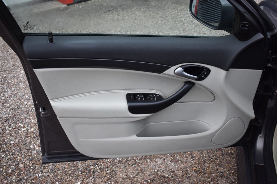 Saab 9-3 1,8i SportCombi 5d