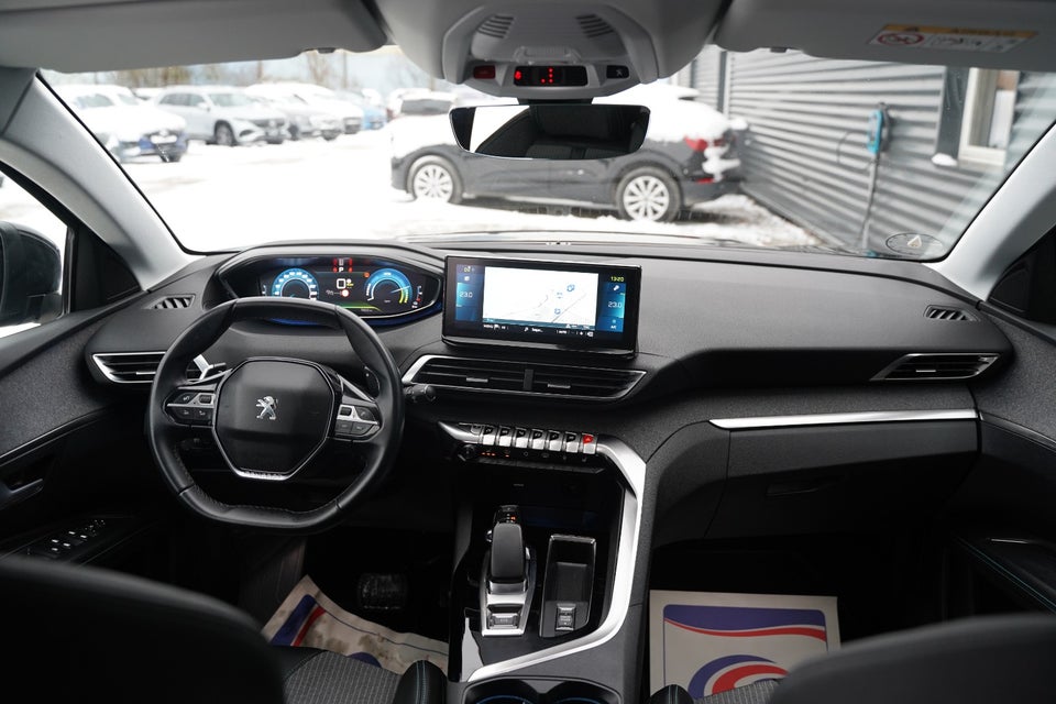 Peugeot 3008 1,6 Hybrid Allure Pack EAT8 5d